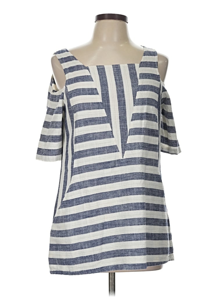 Pre-owned For Cynthia 3/4 Sleeve Top Gray Cold Shoulder Neckline Tops