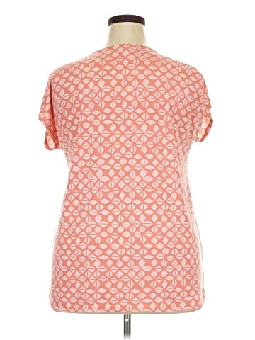 Liz Claiborne Short Sleeve T-Shirt (view 2)