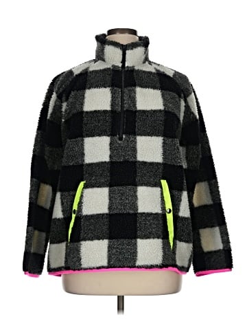 Vineyard Vines Pullover Sweater (view 1)