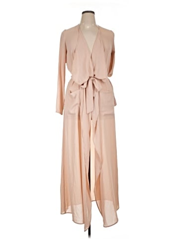 Celebrity fashion Casual Dress (view 1)