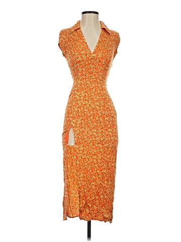 Urban Outfitters Casual Dress (view 1)