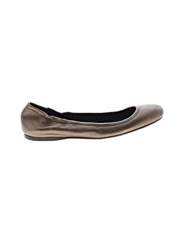 Stuart Weitzman Flats (view 1)