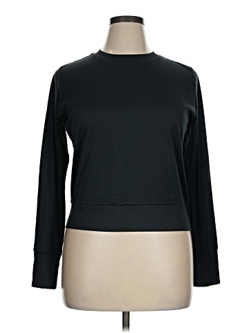 Vuori Long Sleeve T-Shirt (view 1)