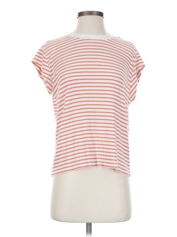 American Eagle Outfitters Sleeveless T-Shirt (view 1)