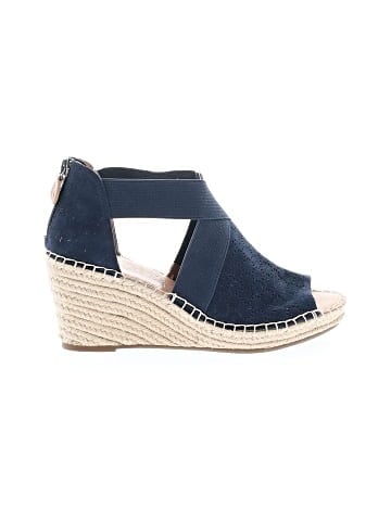 Gentle Souls by Kenneth Cole Wedges (view 1)