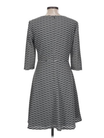 Donna Morgan Casual Dress (view 2)