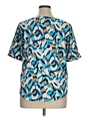 Chico's Short Sleeve T-Shirt (view 2)
