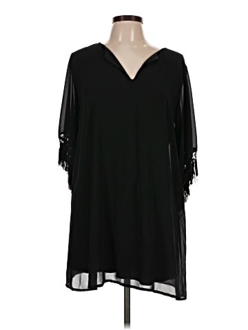 Tyche 3/4 Sleeve Blouse (view 1)