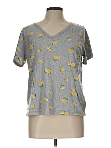 Old Navy Short Sleeve T-Shirt (view 1)