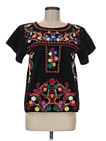 YZXDORWJ Short Sleeve T-Shirt (view 1)