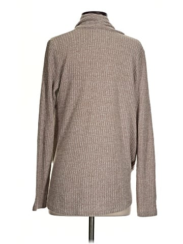 Akemi + Kin Pullover Sweater (view 2)