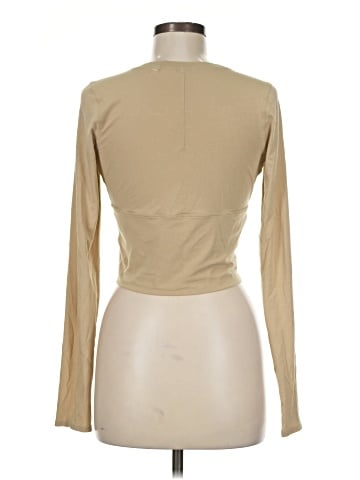 Lululemon Athletica Long Sleeve T-Shirt (view 2)