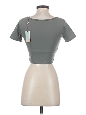 Huit Short Sleeve T-Shirt (view 2)