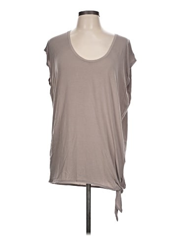 Gap Body Sleeveless T-Shirt (view 1)