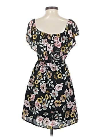 Cupcakes & Cashmere Casual Dress (view 2)