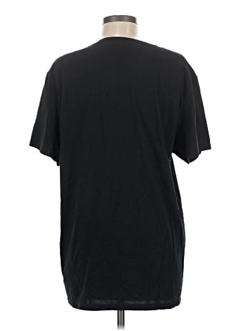 Hello Kitty Short Sleeve T-Shirt (view 2)