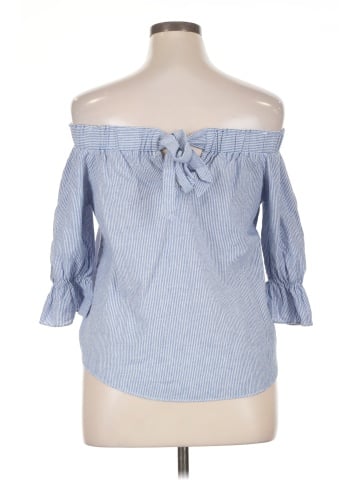 Rosette 3/4 Sleeve T-Shirt (view 2)
