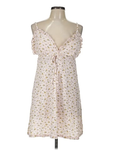 No Boundaries Casual Dress (view 1)