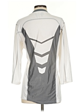 Nike 3/4 Sleeve T-Shirt (view 2)