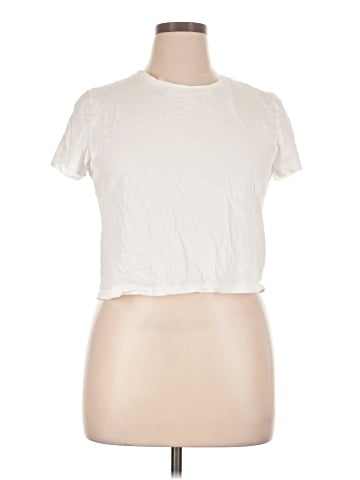 Universal Thread Short Sleeve T-Shirt (view 1)