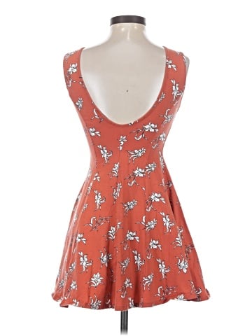 Forever 21 Cocktail Dress (view 2)