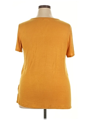 Glitz Short Sleeve T-Shirt (view 2)