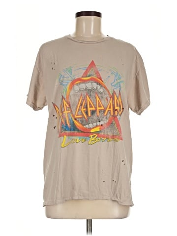 Def Leppard Short Sleeve T-Shirt (view 1)