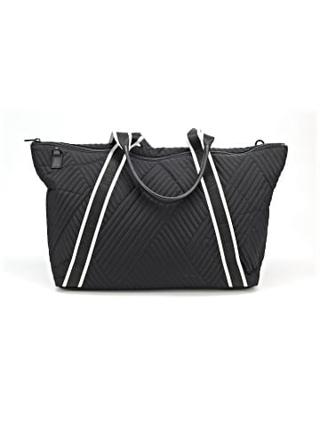 Kendall & Kylie Weekender (view 1)