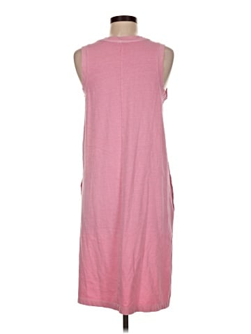 Old Navy Casual Dress (view 2)