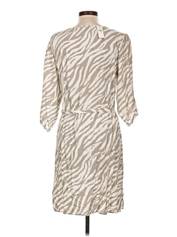 Gap Outlet Casual Dress (view 2)