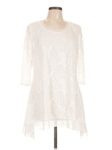 Casual Express Apparel 3/4 Sleeve Blouse (view 1)