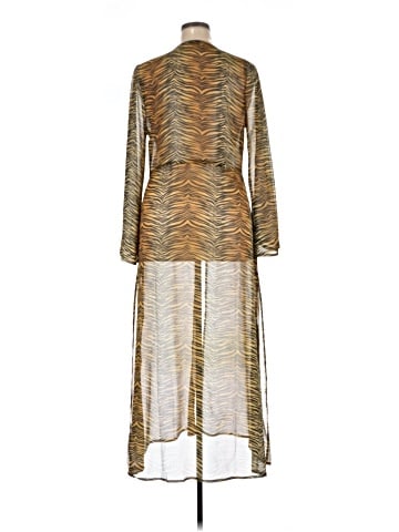 Kendall & Kylie Kimono (view 2)