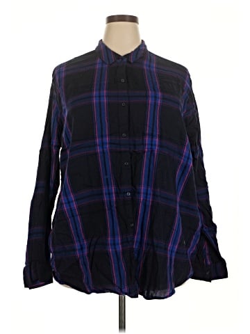 Chaps Long Sleeve Button-Down Shirt (view 1)