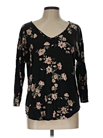 24/7 Maurices 3/4 Sleeve Blouse (view 1)