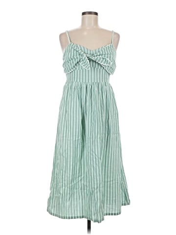 Old Navy Casual Dress (view 1)