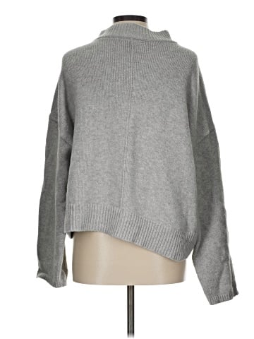 Gap Pullover Sweater (view 2)