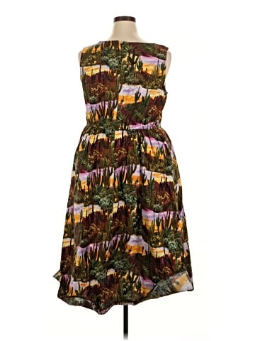 Retrolicious Cocktail Dress (view 2)