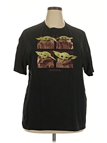 Star Wars Short Sleeve T-Shirt (view 1)