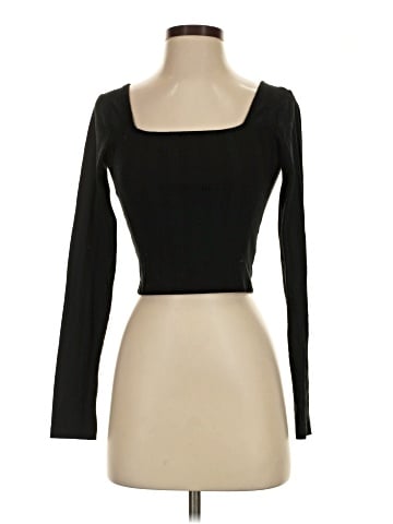 Urban Outfitters Long Sleeve T-Shirt (view 1)