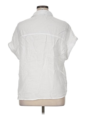Jessica Simpson Short Sleeve Blouse (view 2)
