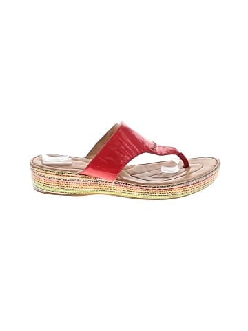 Born Crown Wedges (view 1)