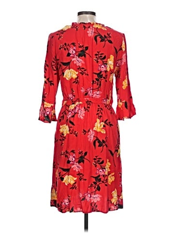 Old Navy Casual Dress (view 2)