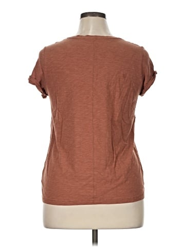 Max Studio Short Sleeve T-Shirt (view 2)