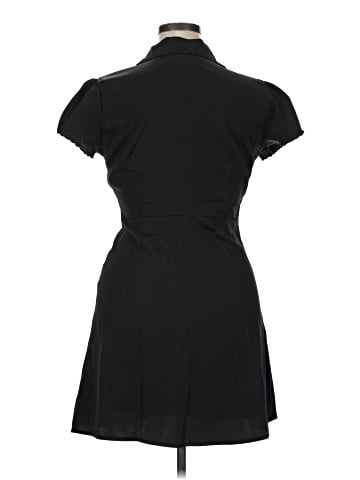 Urban Outfitters Casual Dress (view 2)