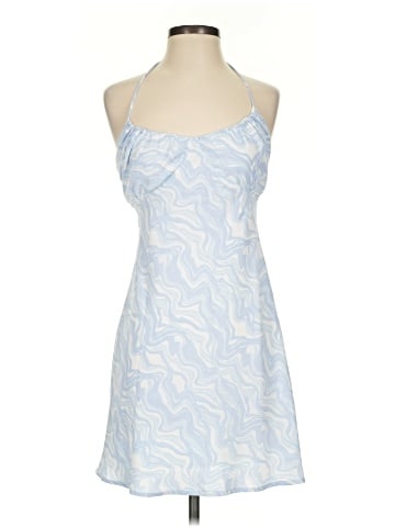 Abercrombie & Fitch Cocktail Dress (view 1)