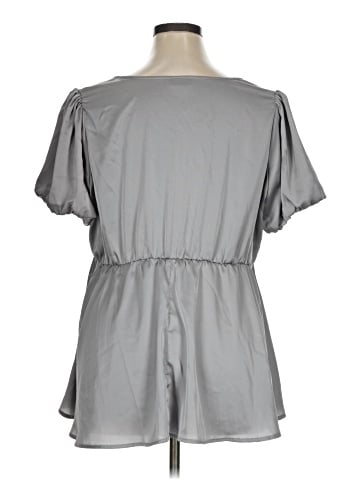 Torrid Short Sleeve T-Shirt (view 2)