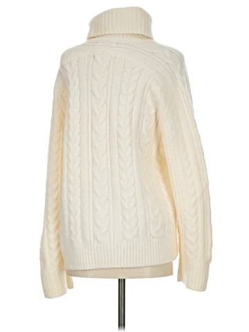 Abercrombie & Fitch Turtleneck Sweater (view 2)