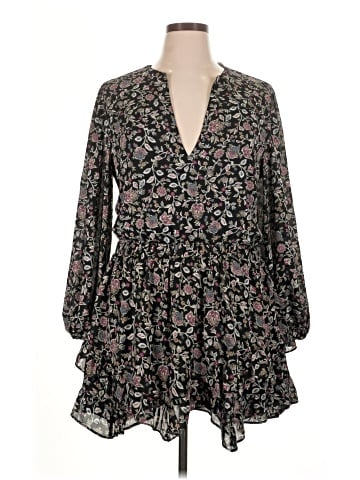 Abercrombie & Fitch Casual Dress (view 1)