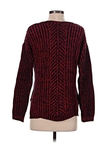 Romeo & Juliet Couture Pullover Sweater (view 2)