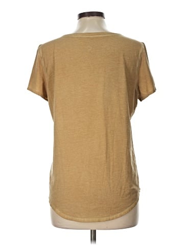 Lululemon Athletica Short Sleeve T-Shirt (view 2)